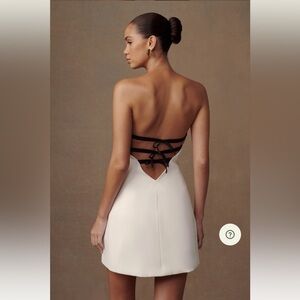 MESHKI Neeka strapless bow back mini dress - white